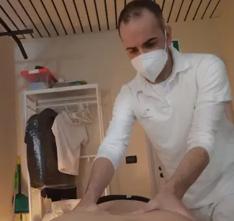 esperto di massaggi e chinesiologia Genova